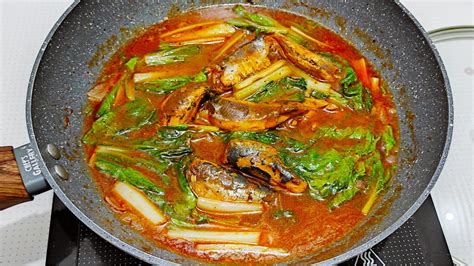 ginisang sardinas with pechay|Ginisang Sardinas .